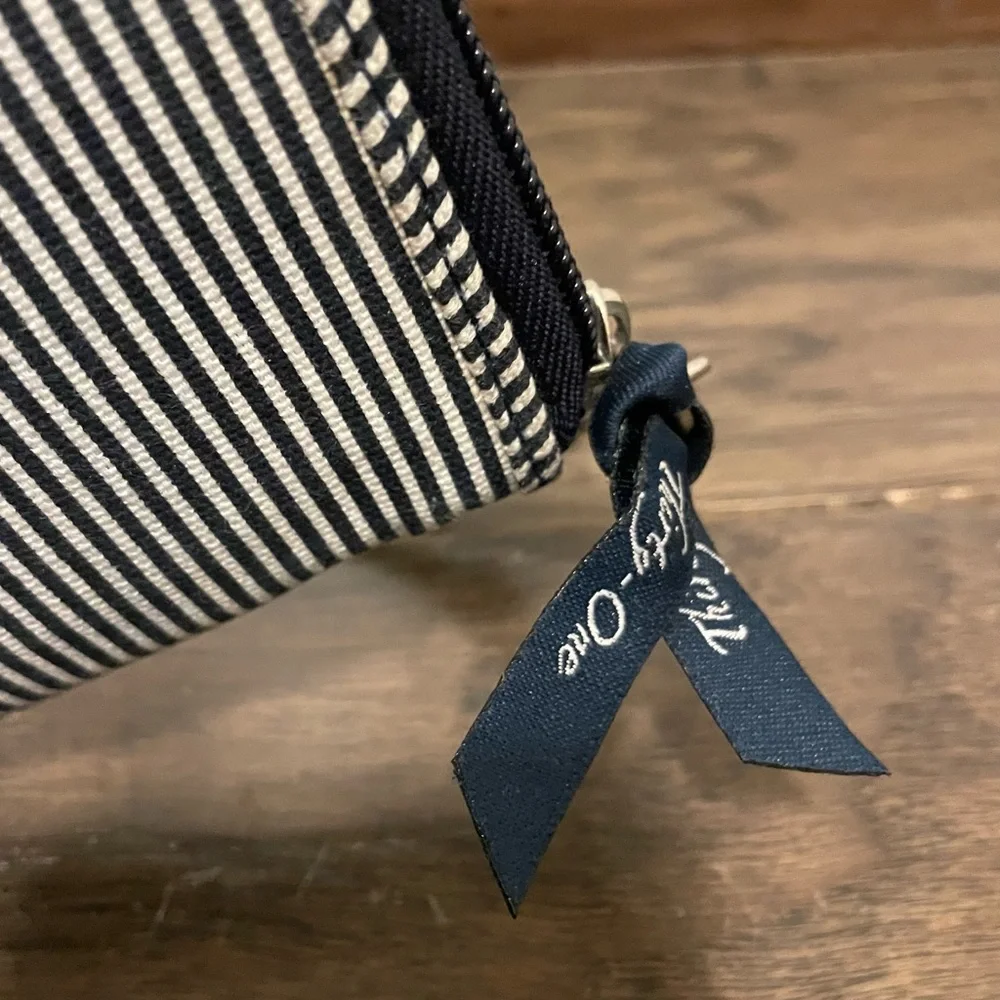 Thirty One Navy Striped Zipper Wristlet w/White Embroidered Flower